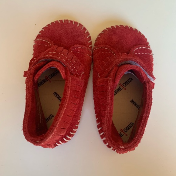 Authentic Minnetonka moccasins - Picture 4 of 6